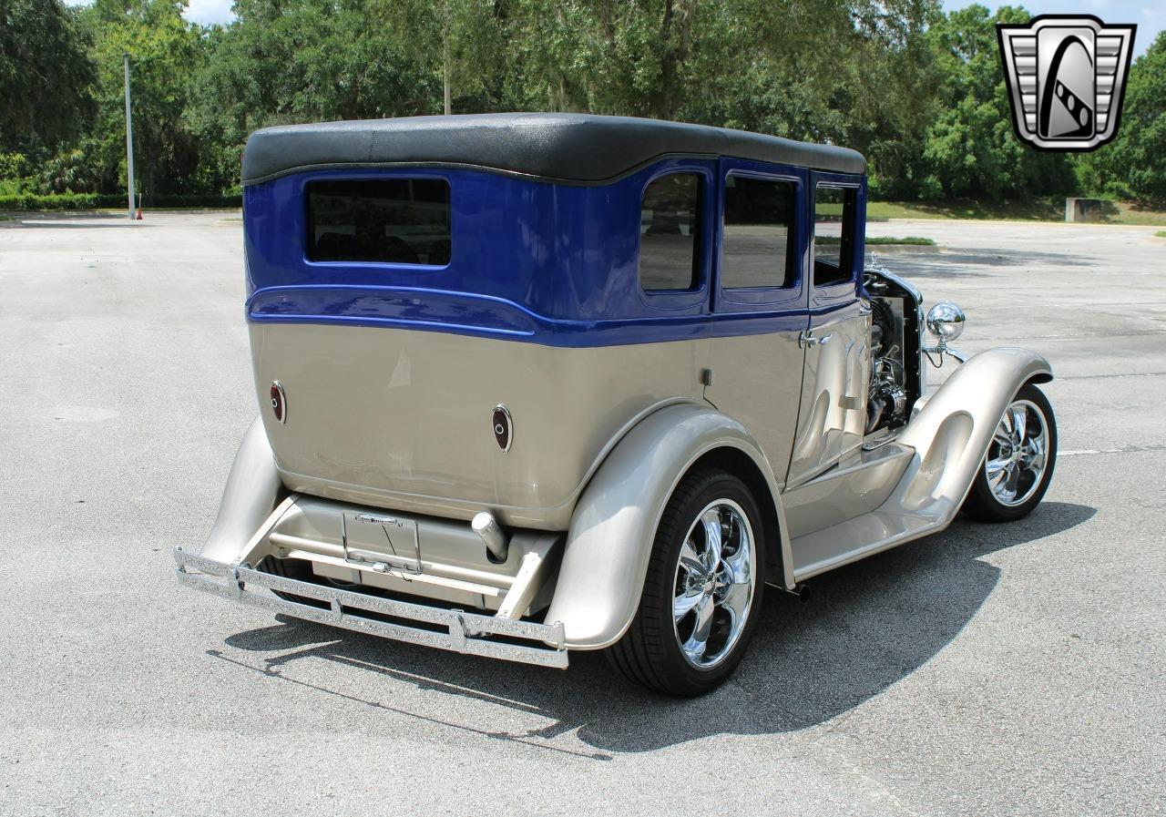 1929 Willys Knight