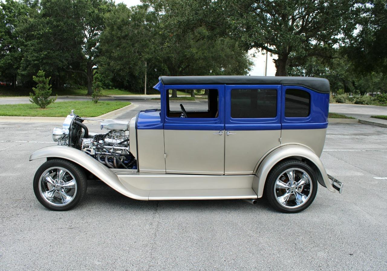 1929 Willys Knight