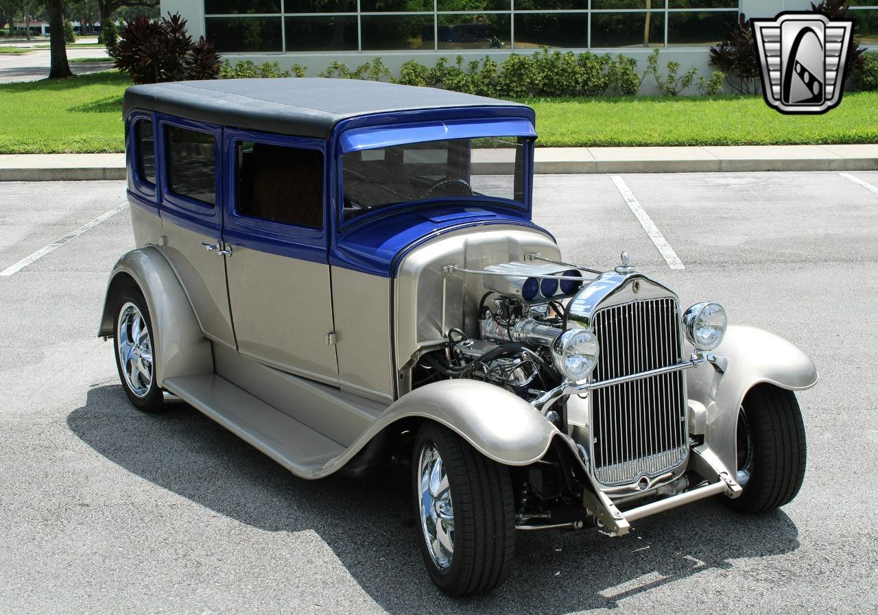 1929 Willys Knight