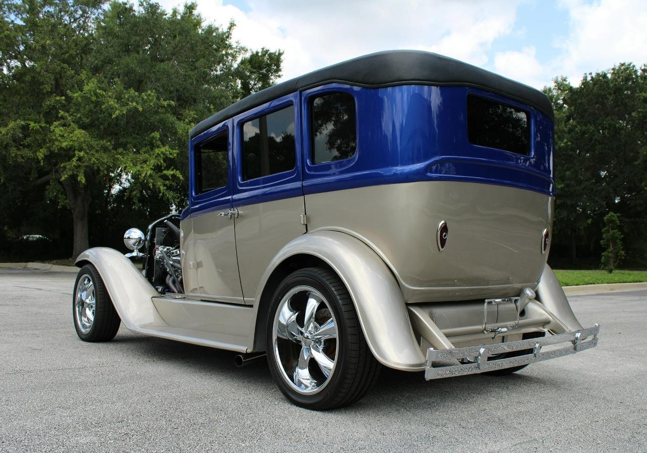 1929 Willys Knight