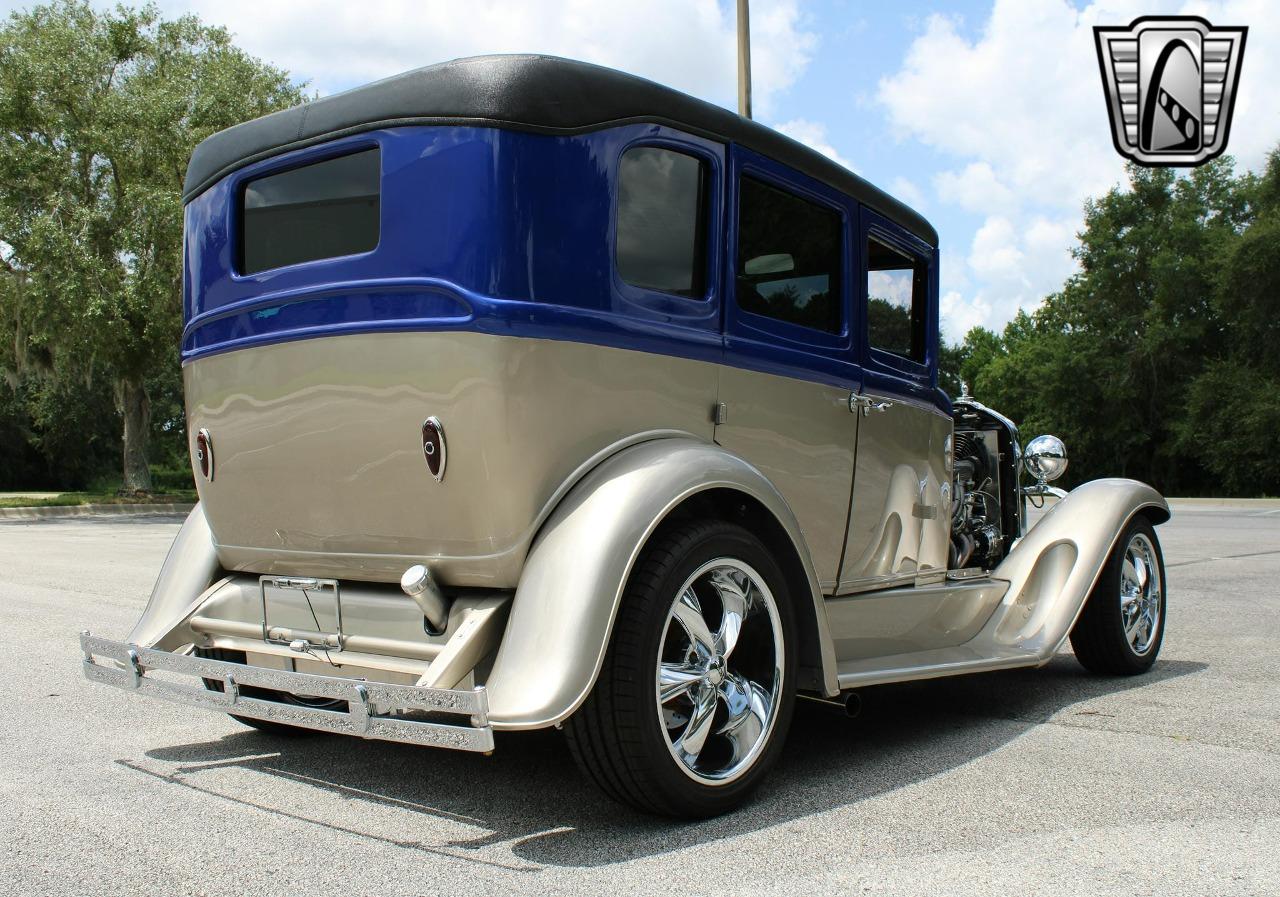 1929 Willys Knight