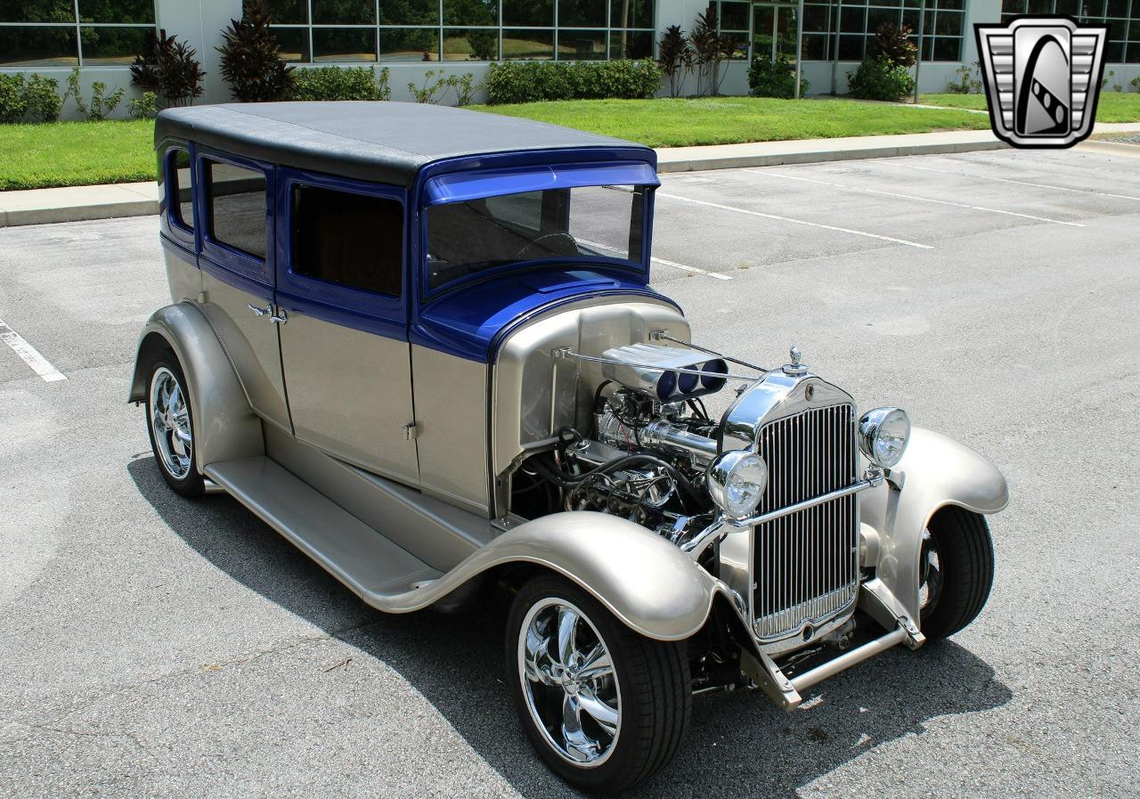 1929 Willys Knight