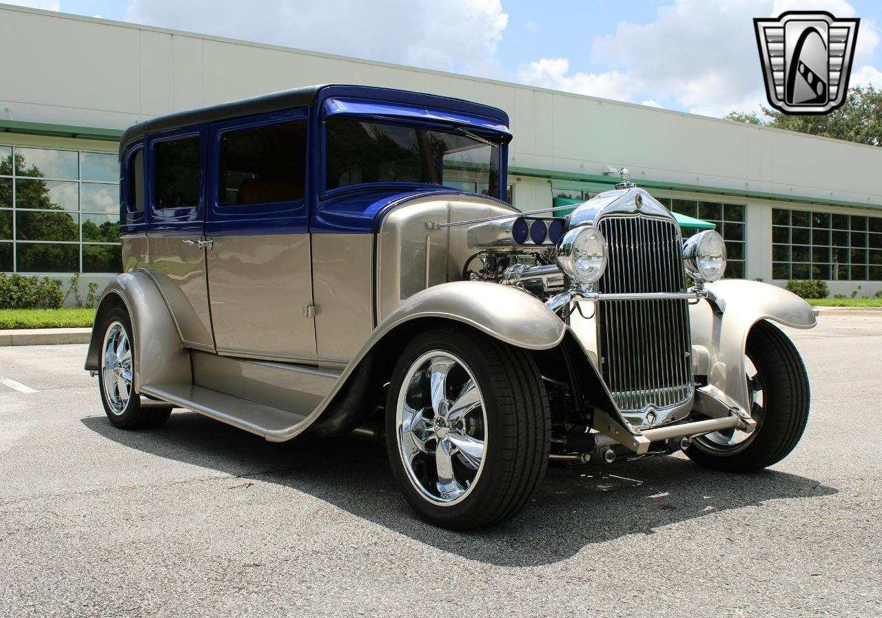 1929 Willys Knight