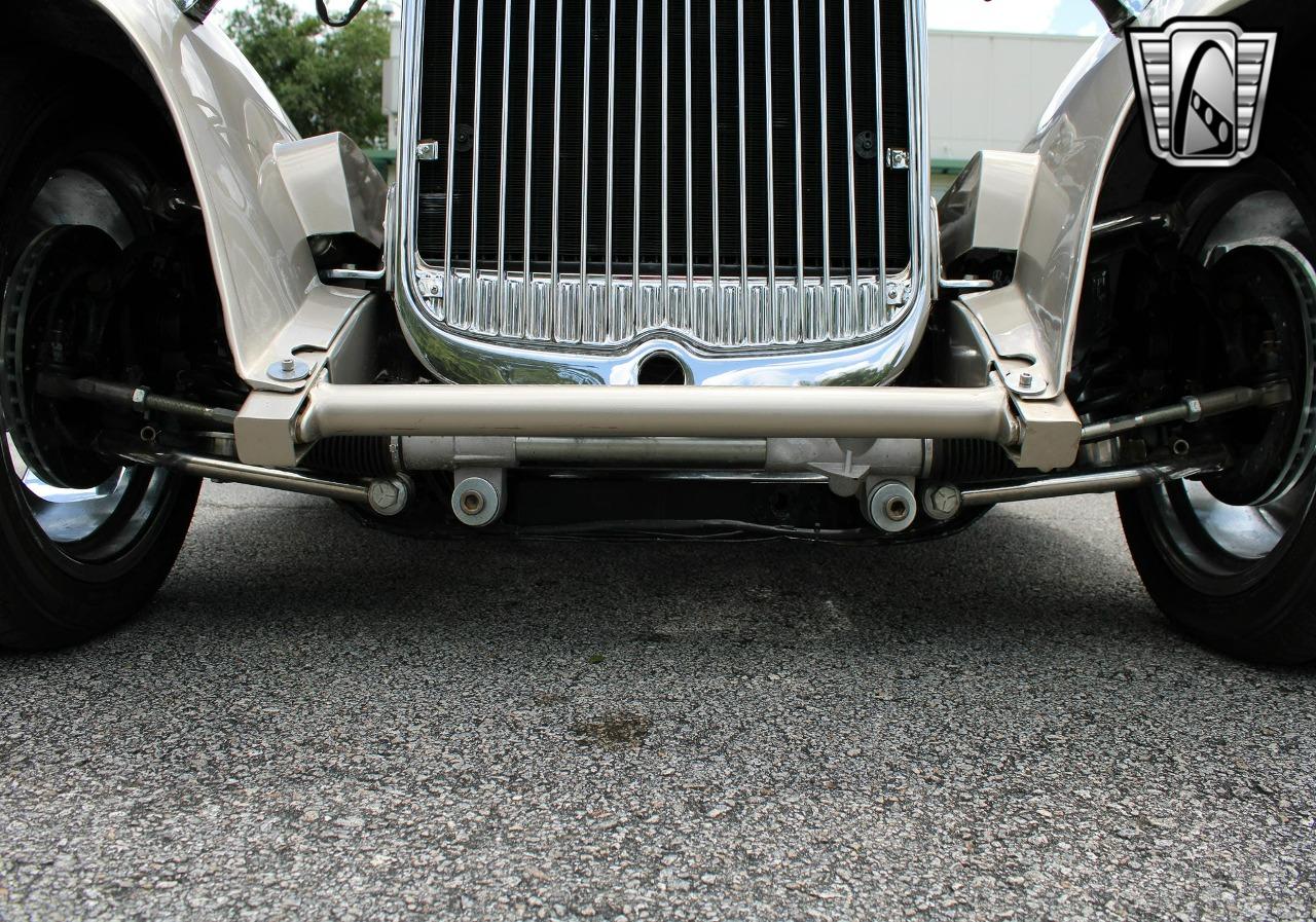 1929 Willys Knight