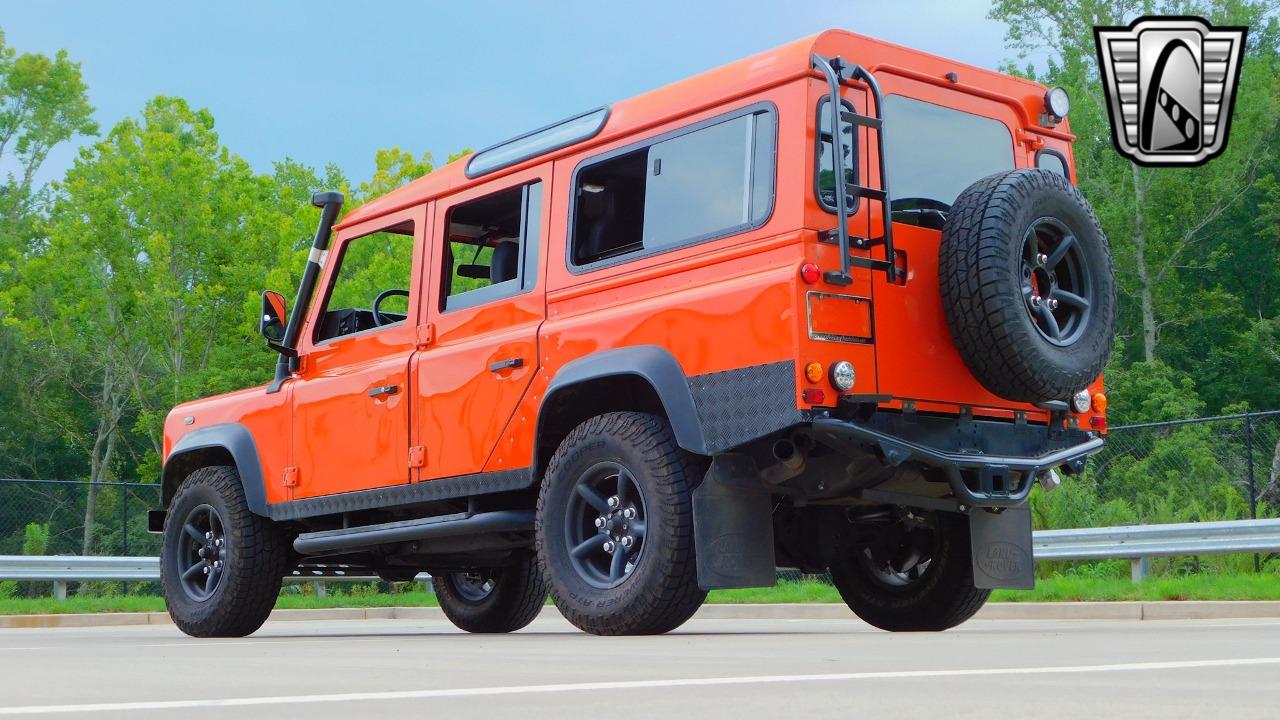 1986 Land Rover Defender