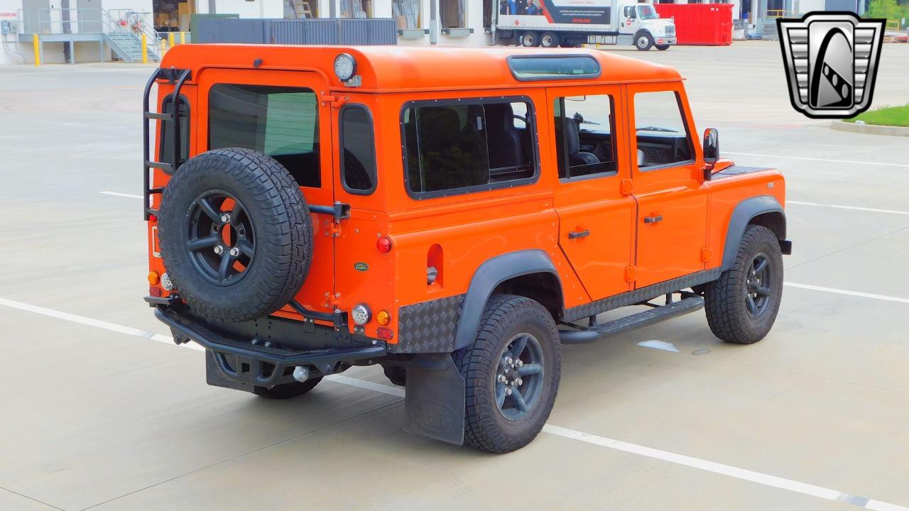 1986 Land Rover Defender