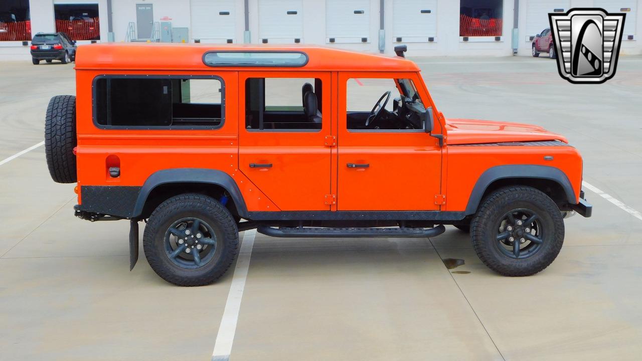 1986 Land Rover Defender