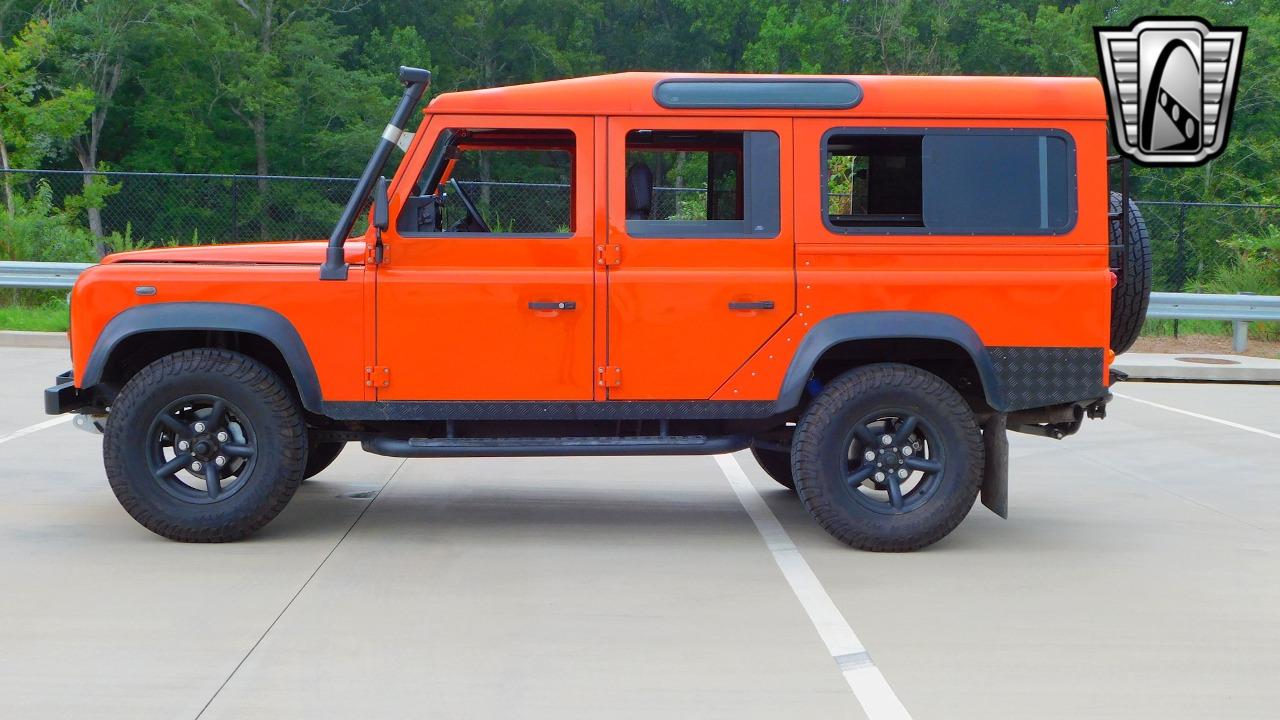 1986 Land Rover Defender