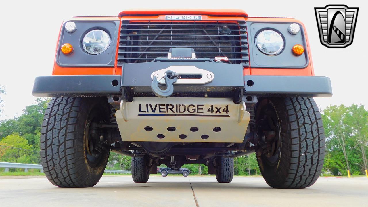 1986 Land Rover Defender