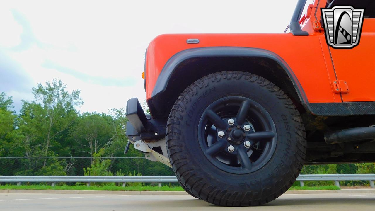 1986 Land Rover Defender