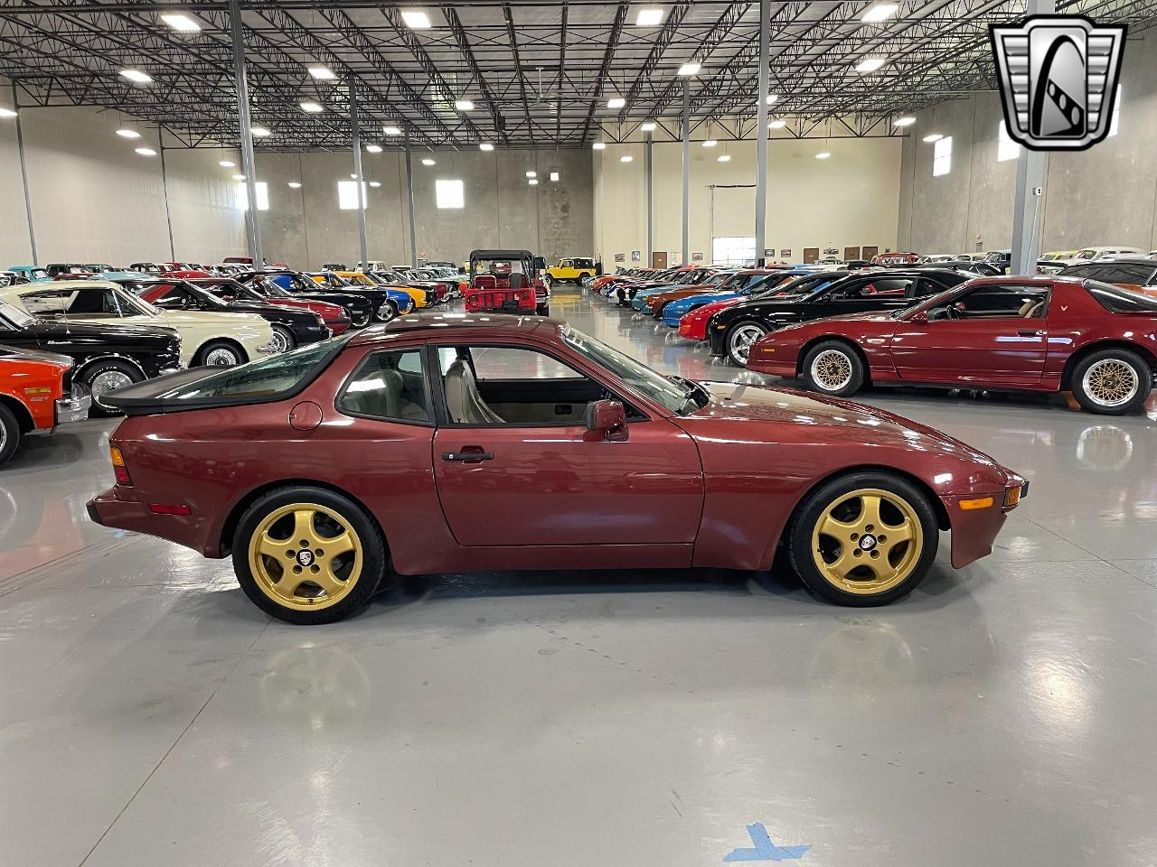 1985 Porsche 944