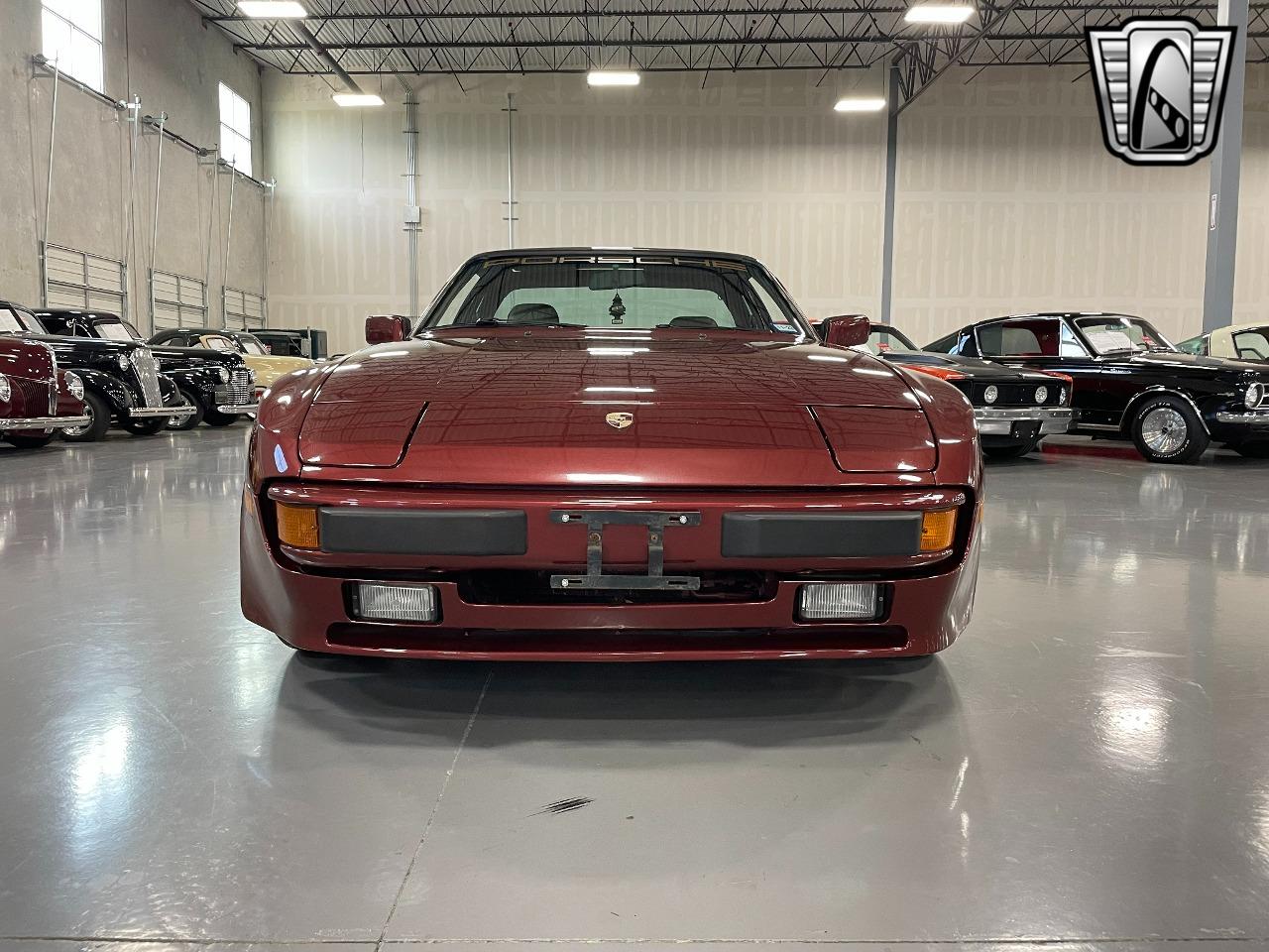 1985 Porsche 944