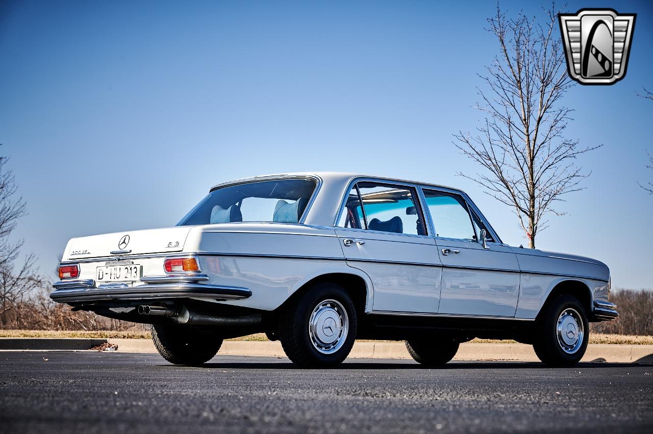 1968 Mercedes - Benz 300SEL