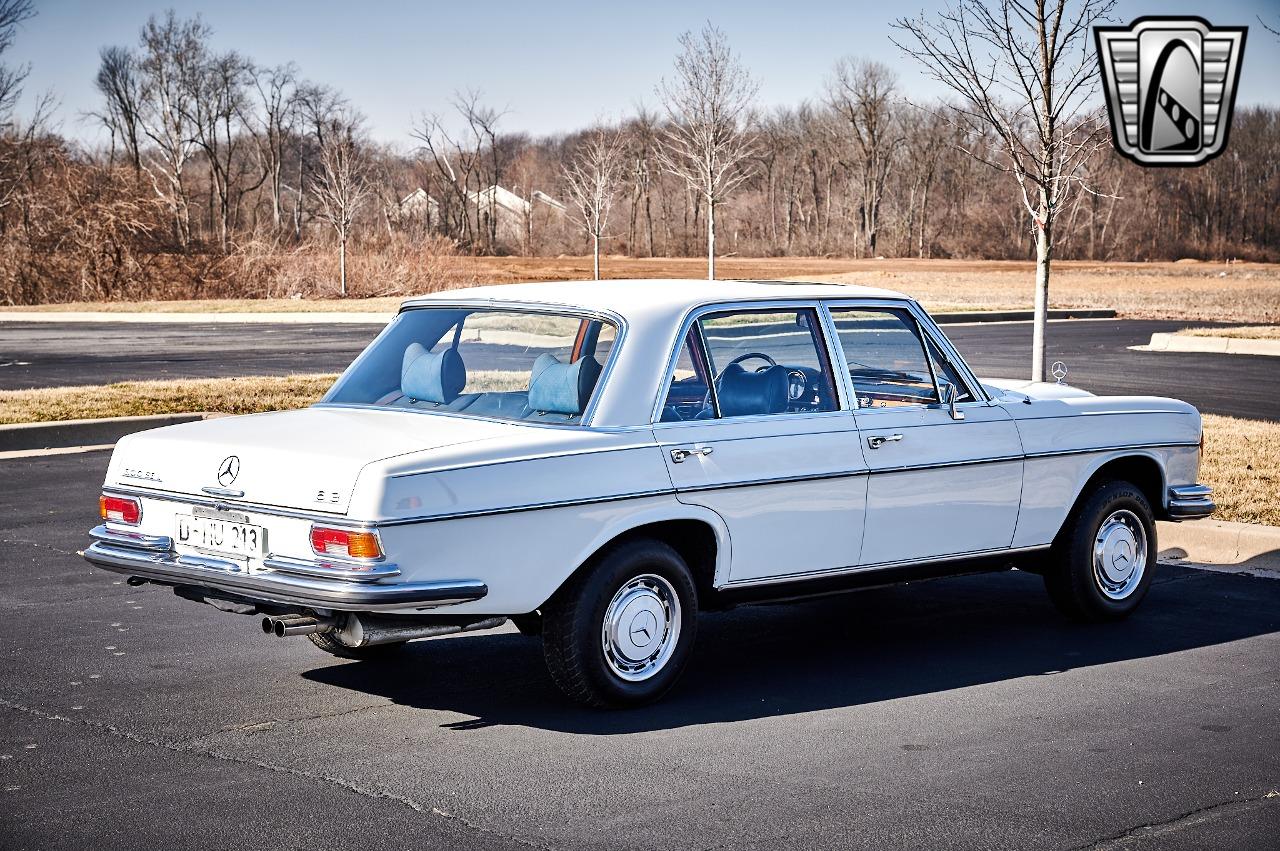 1968 Mercedes - Benz 300SEL