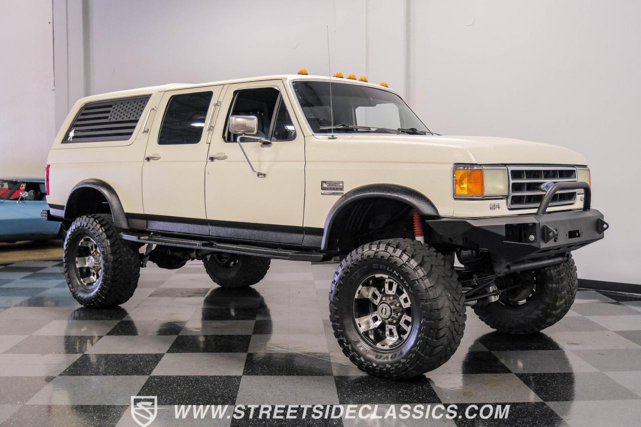 1991 Ford C-350 XLT Centurion Bronco