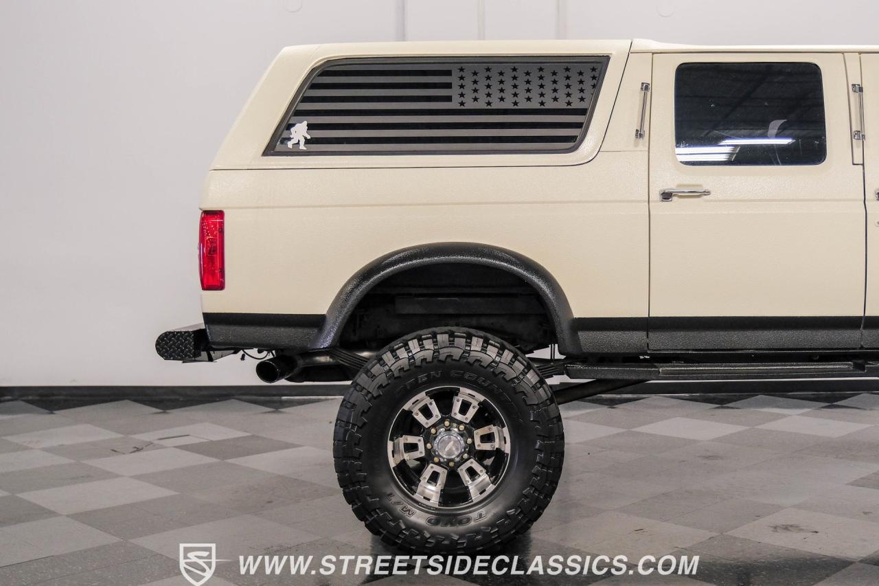 1991 Ford C-350 XLT Centurion Bronco