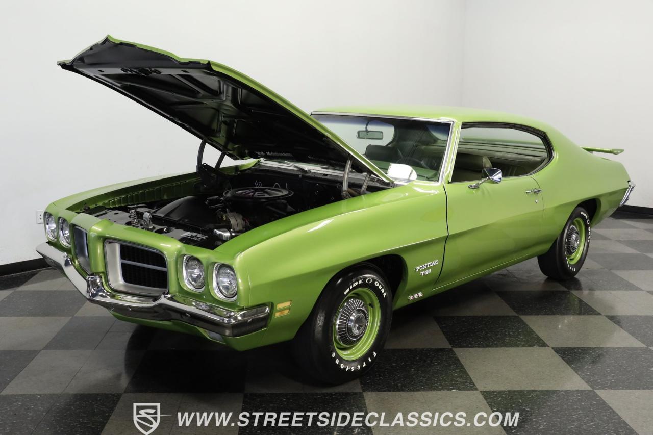 1971 Pontiac LeMans T-37