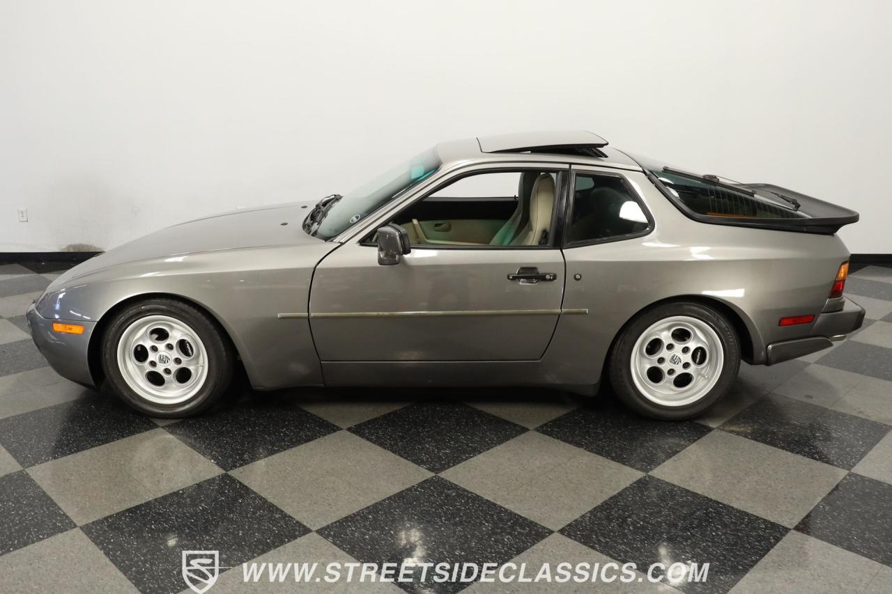 1986 Porsche 944 Turbo