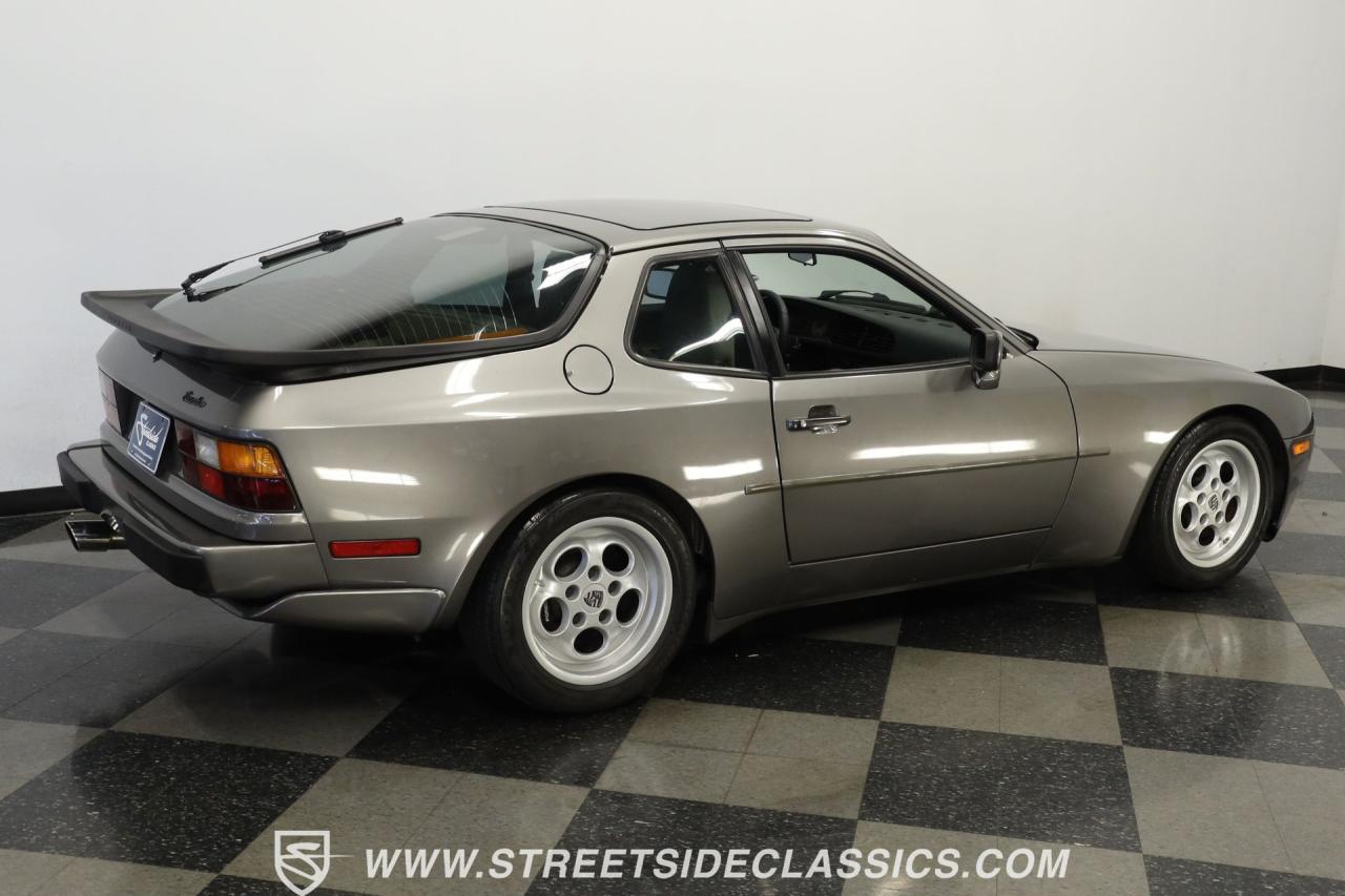 1986 Porsche 944 Turbo