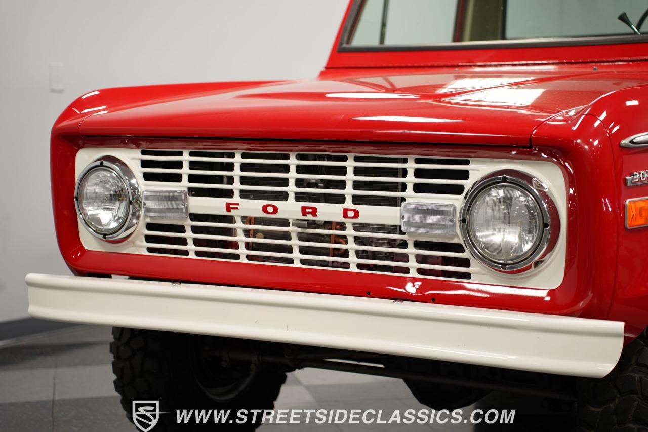 1975 Ford Bronco Half-Cab 4x4