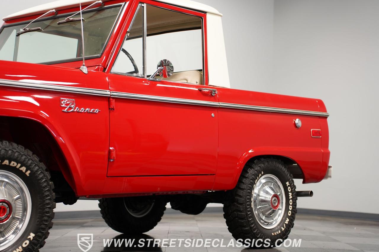 1975 Ford Bronco Half-Cab 4x4