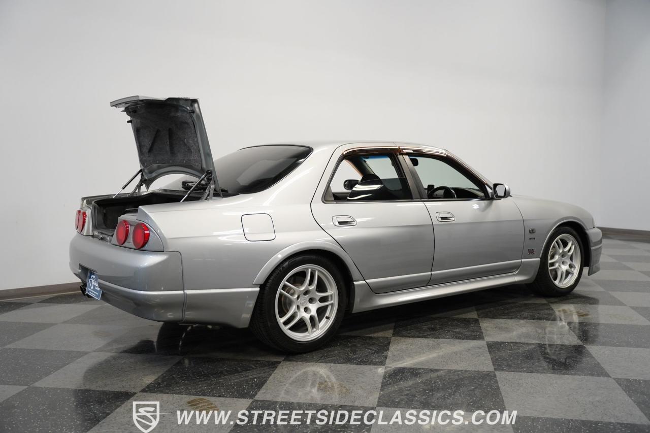 1998 Nissan Skyline GT-R Autech Version 40th Anniversary