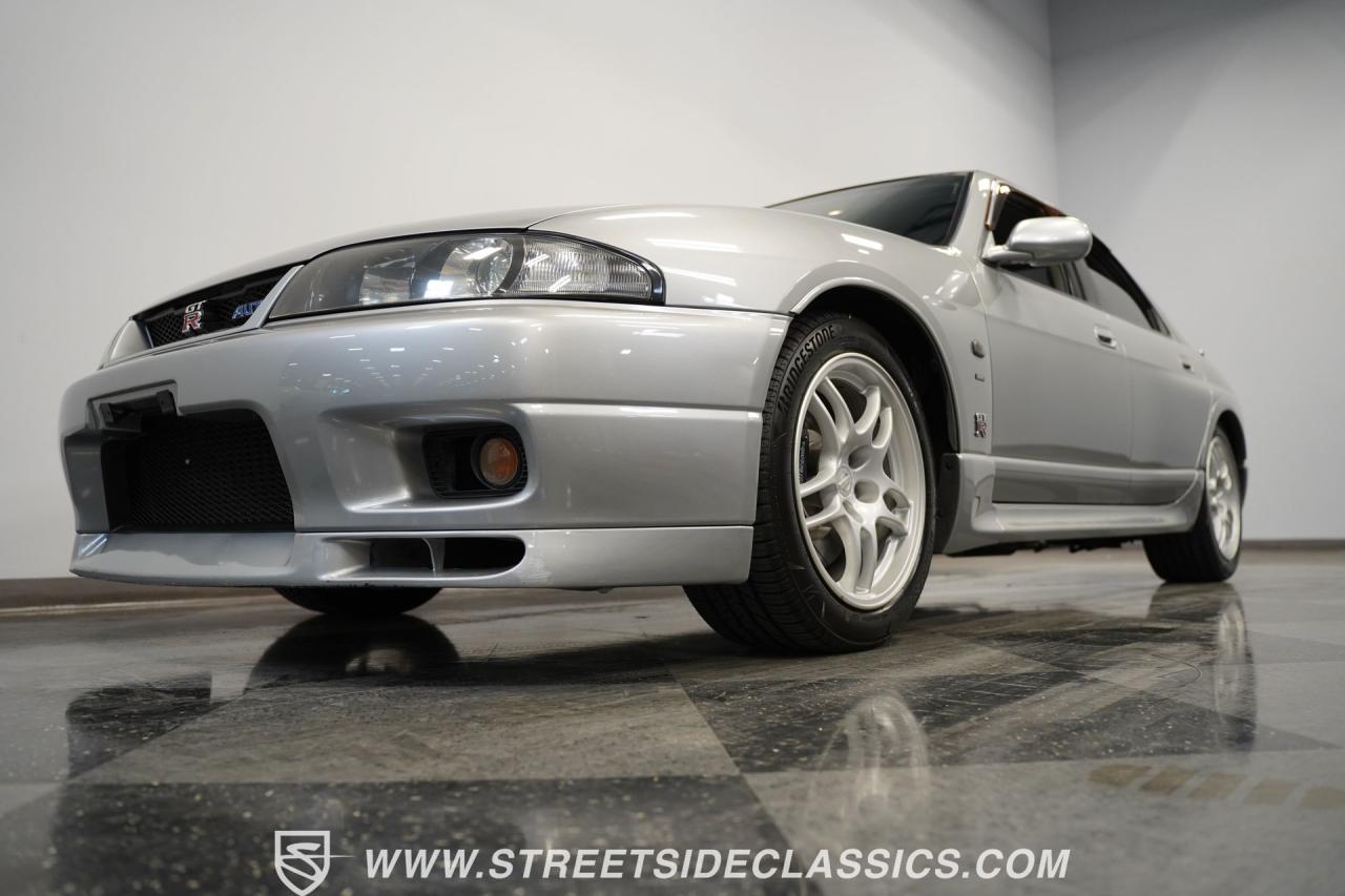 1998 Nissan Skyline GT-R Autech Version 40th Anniversary