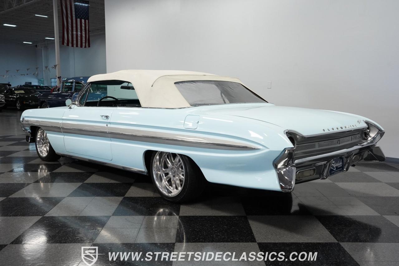 1961 Oldsmobile Starfire Convertible