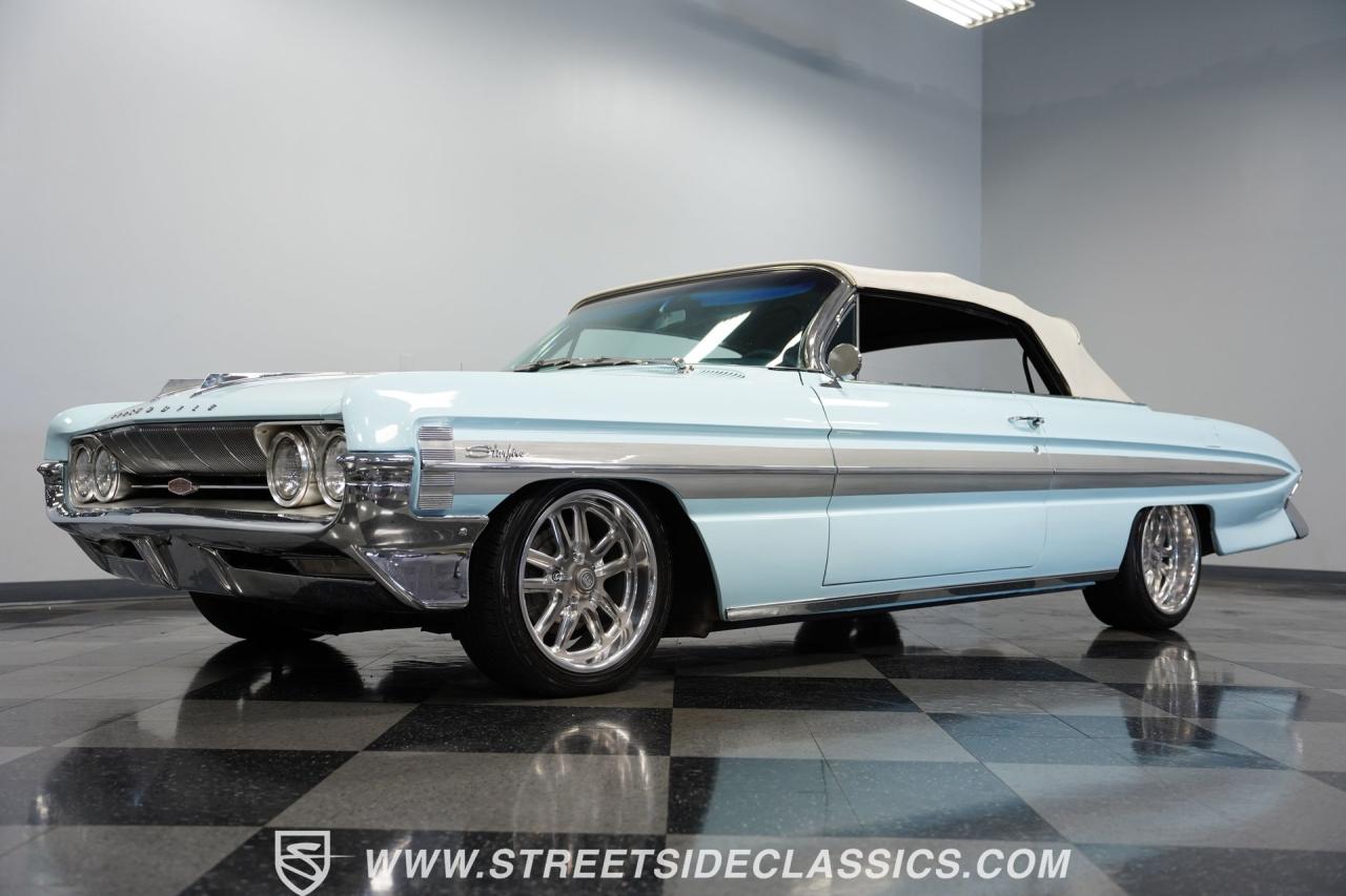 1961 Oldsmobile Starfire Convertible