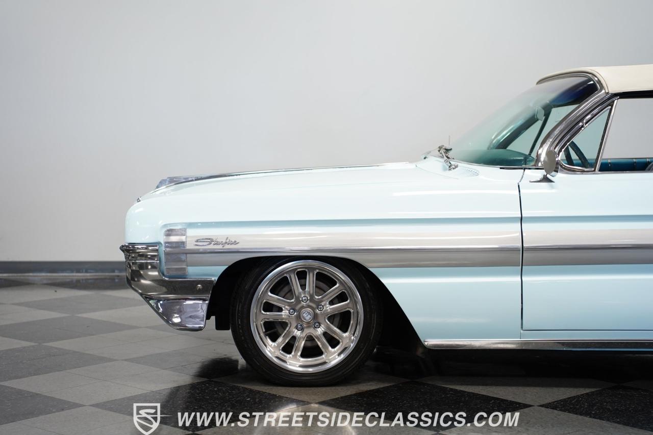 1961 Oldsmobile Starfire Convertible