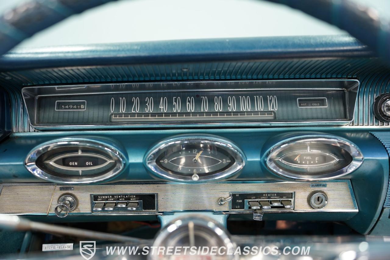 1961 Oldsmobile Starfire Convertible