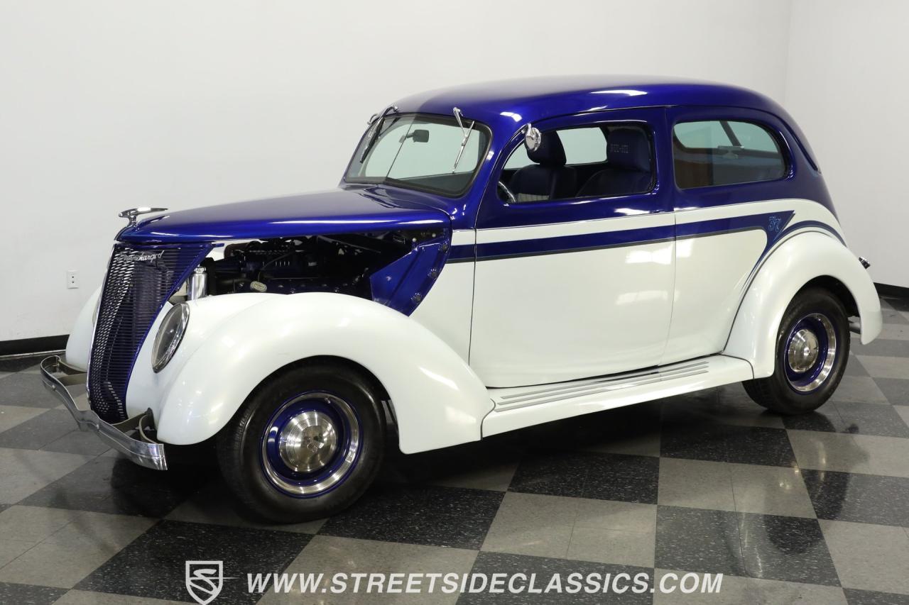 1937 Ford Tudor Slantback Supercharged