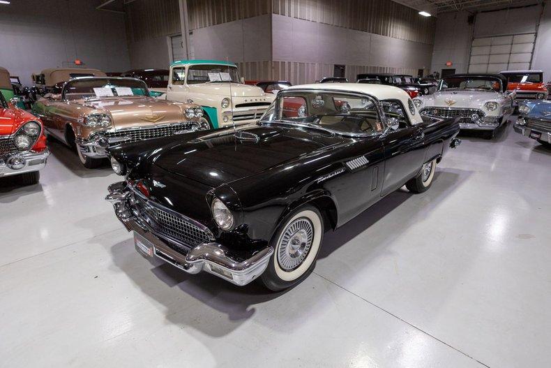 1957 Ford Thunderbird E-Code Convertible