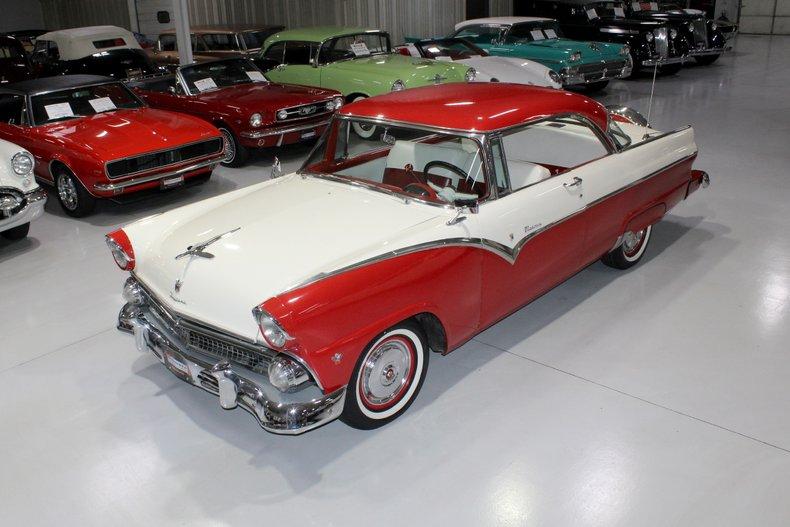 1955 Ford Fairlane Victoria