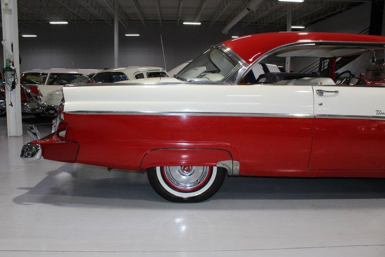 1955 Ford Fairlane Victoria