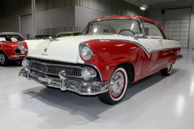 1955 Ford Fairlane Victoria