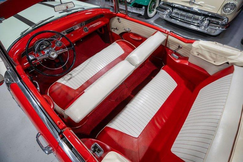 1955 Pontiac Star Chief Convertible