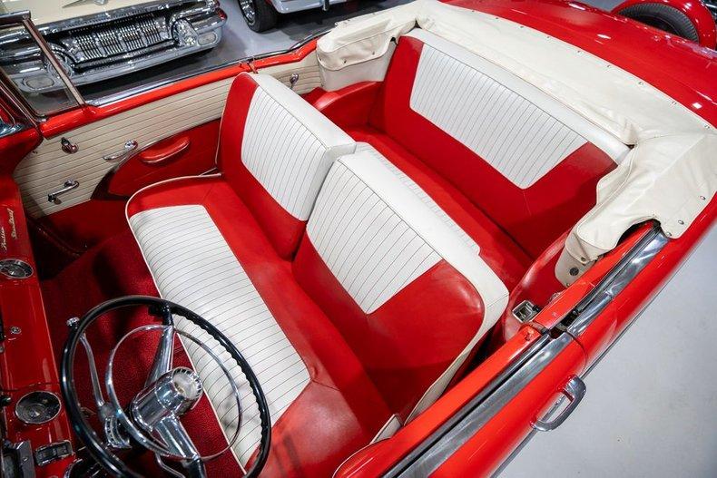 1955 Pontiac Star Chief Convertible