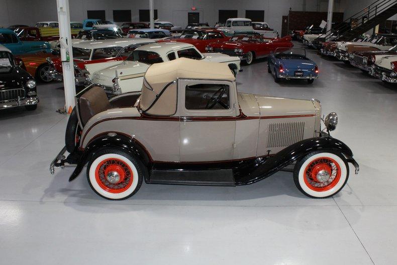 1932 Ford Model 18 Sports Coupe