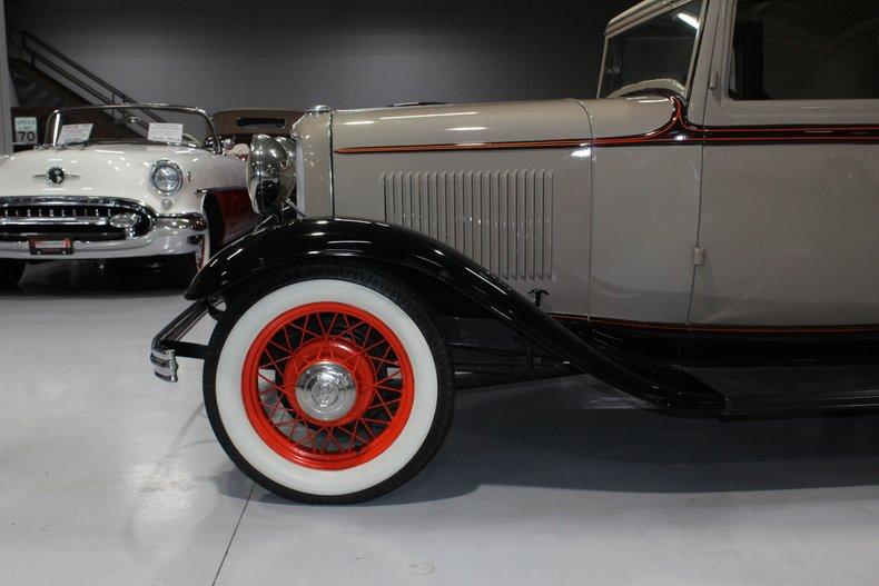 1932 Ford Model 18 Sports Coupe