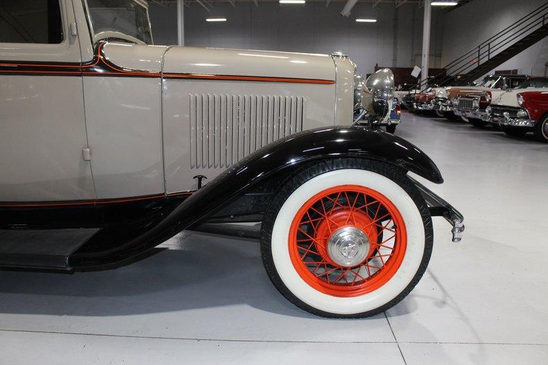 1932 Ford Model 18 Sports Coupe