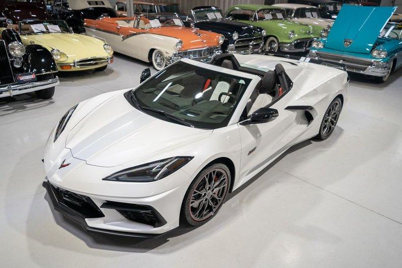 2023 Chevrolet Corvette Stingray Convertible 3LT Z51 70th Anniversary Special Edition