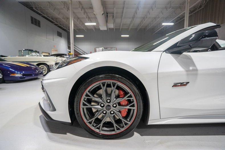 2023 Chevrolet Corvette Stingray Convertible 3LT Z51 70th Anniversary Special Edition