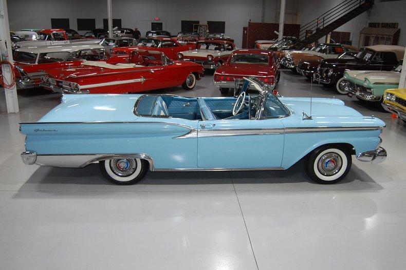 1959 Ford Fairlane 500 Galaxie Skyliner