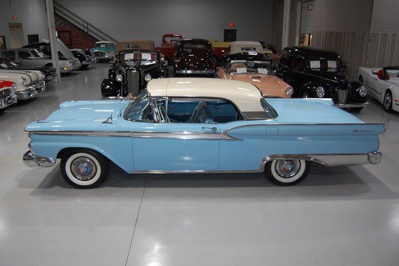 1959 Ford Fairlane 500 Galaxie Skyliner