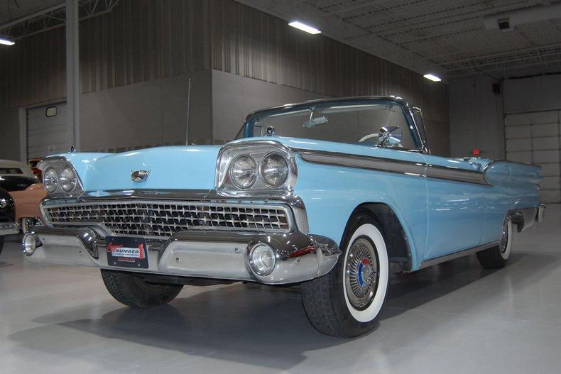 1959 Ford Fairlane 500 Galaxie Skyliner