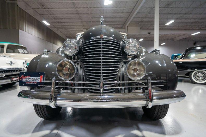 1940 Cadillac Series 75 Convertible Sedan