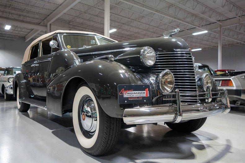 1940 Cadillac Series 75 Convertible Sedan