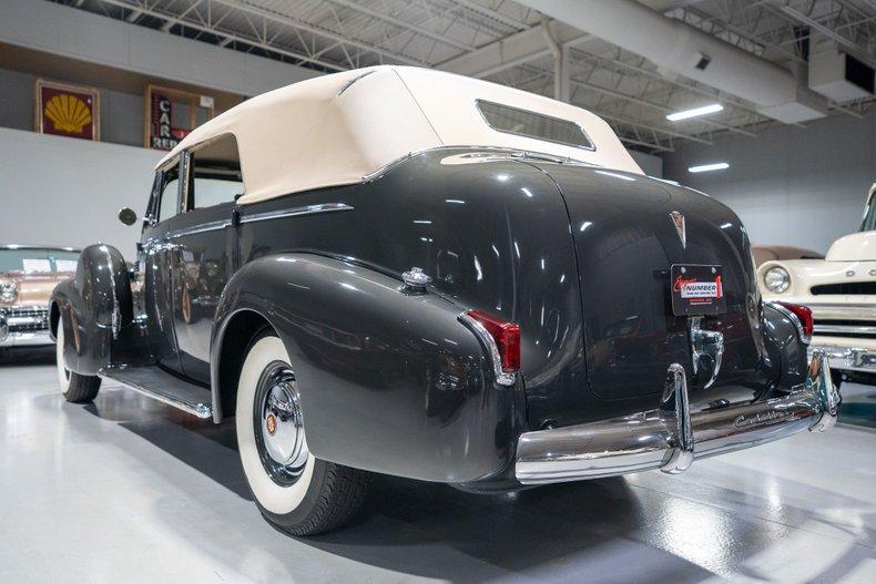 1940 Cadillac Series 75 Convertible Sedan