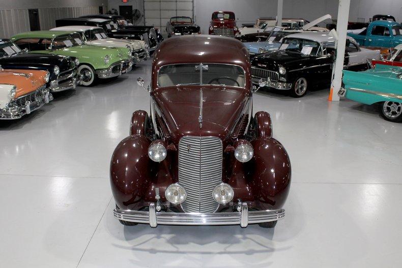 1936 Cadillac Series 85 V-12 Fleetwood Touring Sedan